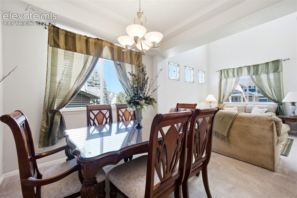 Image 7 of 42: Dining Area