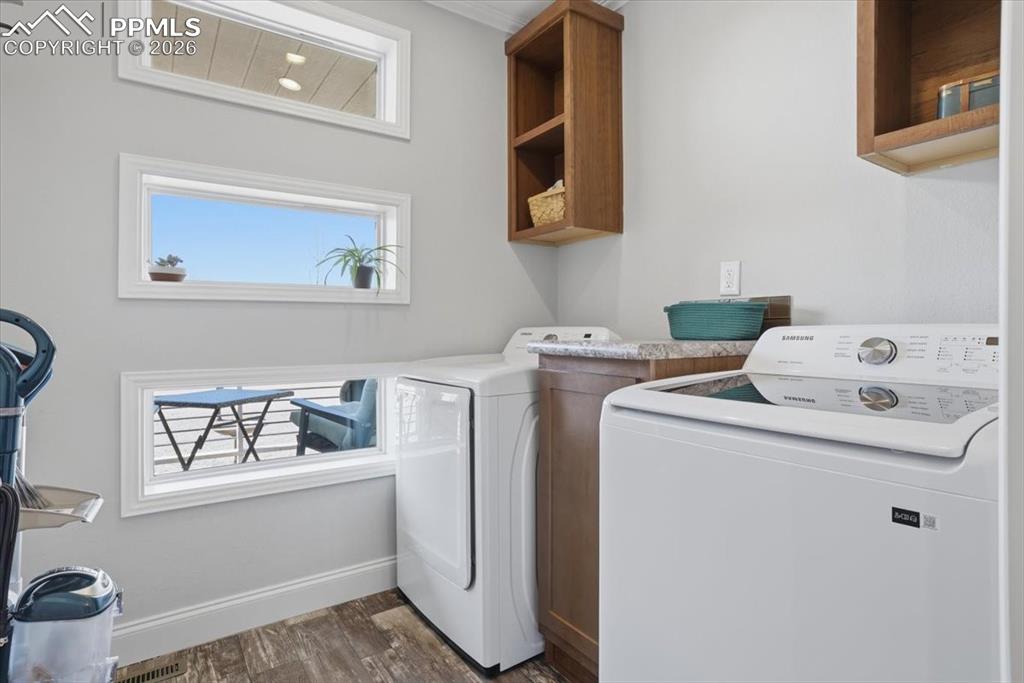 Image 12 of 46: Laundry