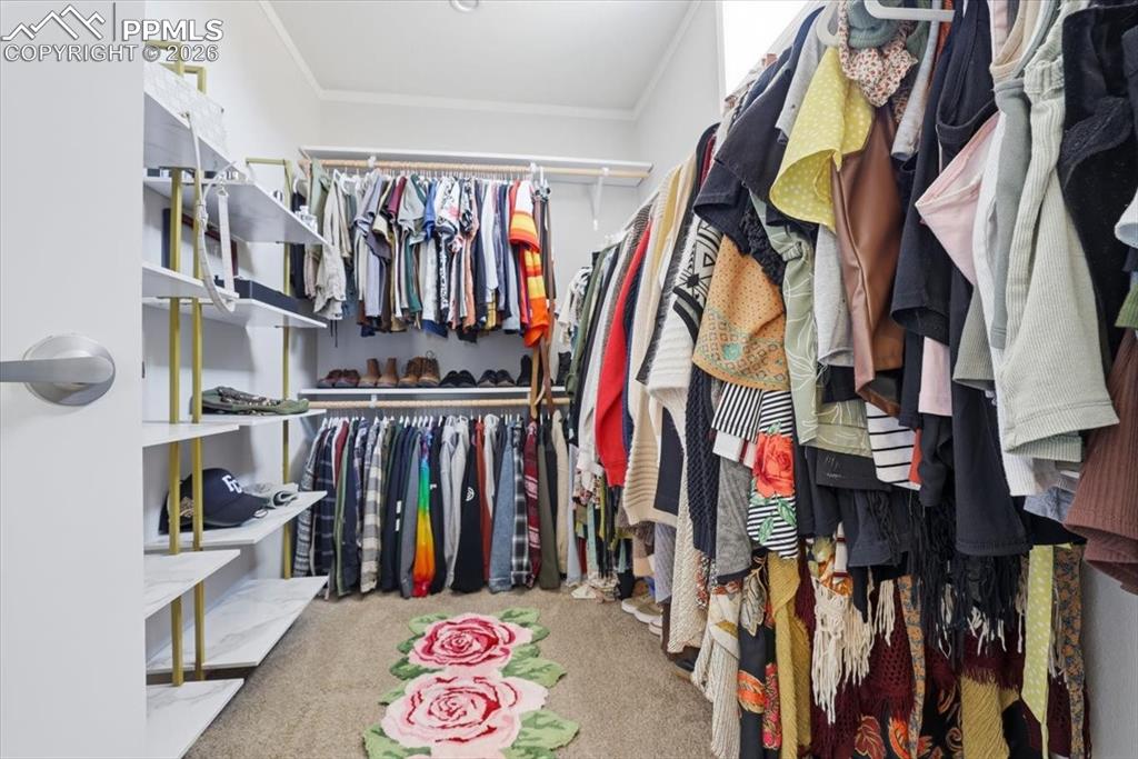 Image 24 of 46: Closet