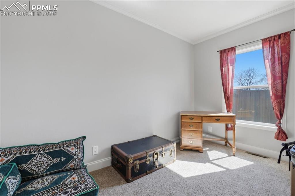 Image 30 of 46: Bedroom