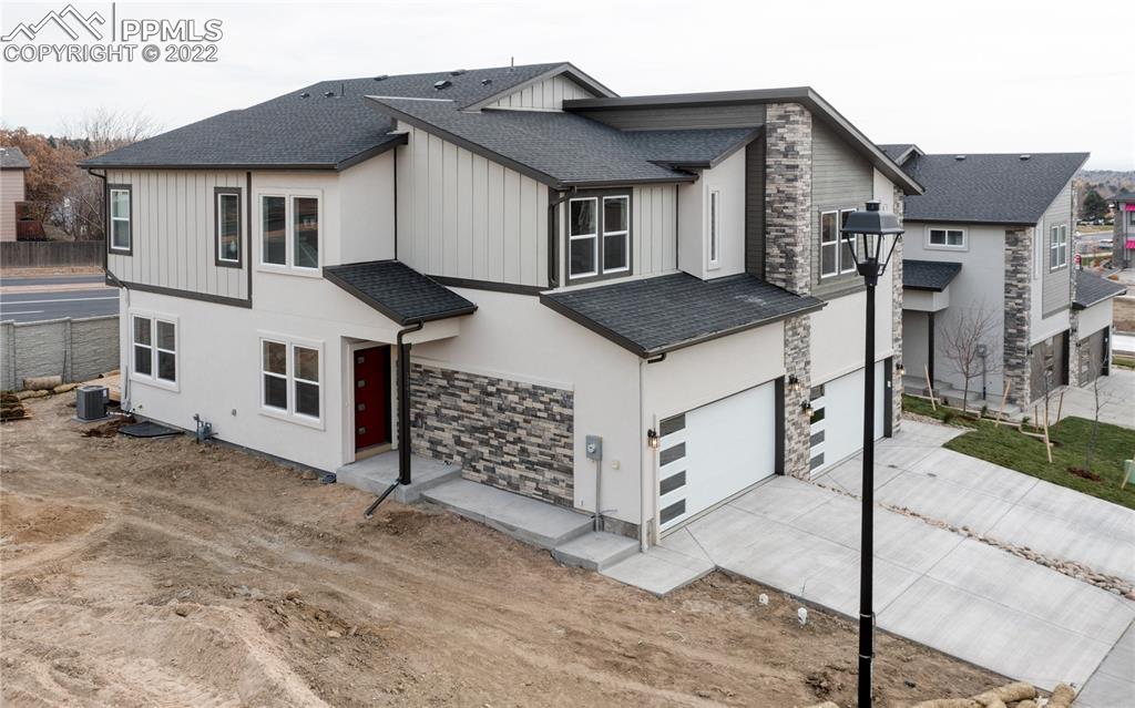 Listing 5522526, Image 2 of 32