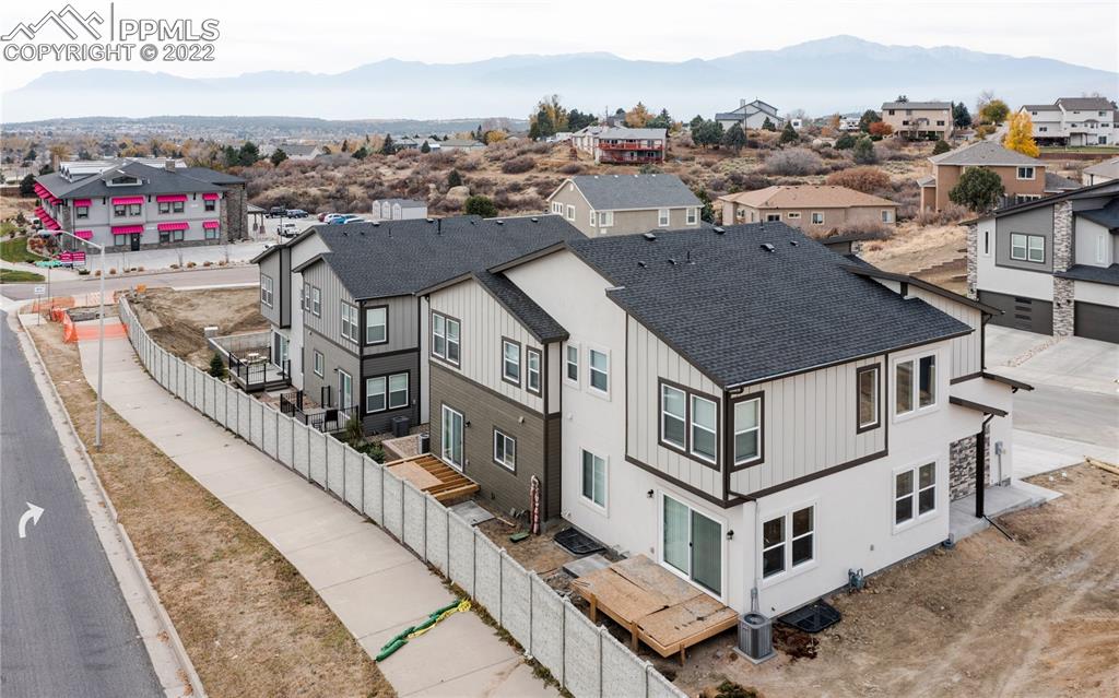 Listing 5522526, Image 3 of 32
