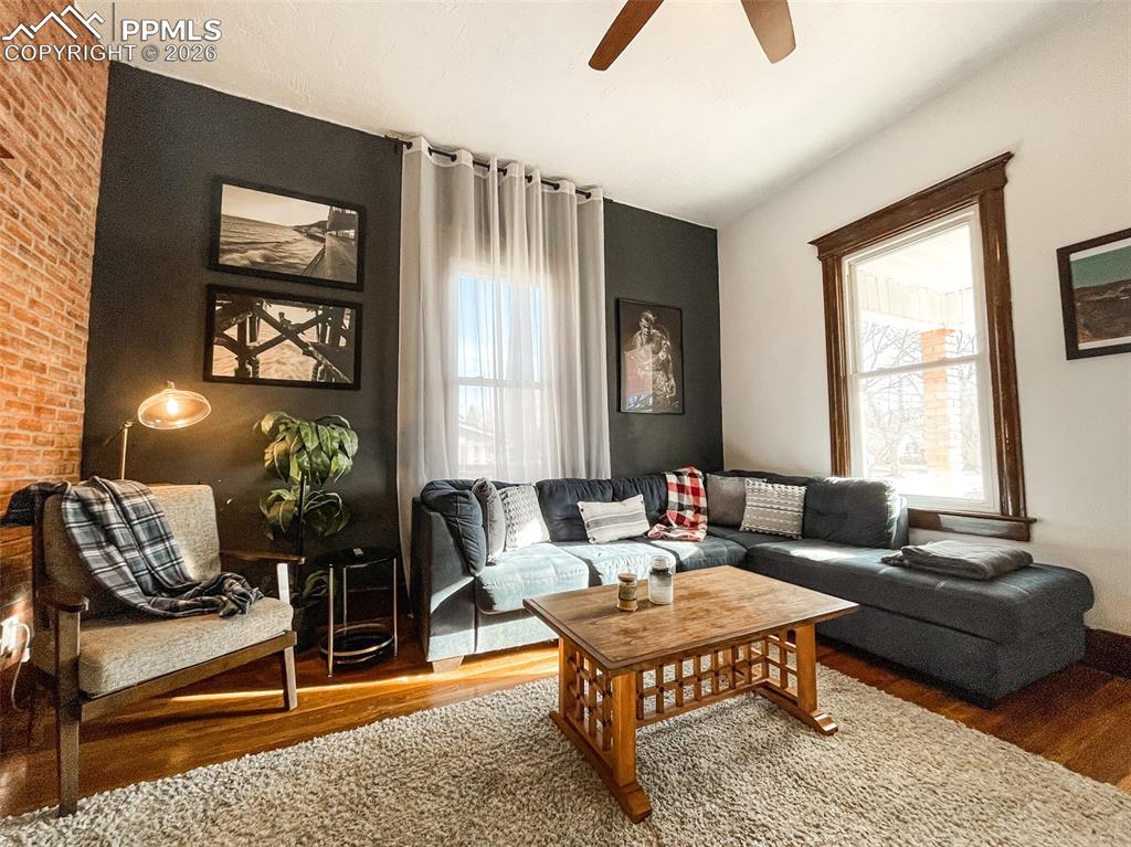 Image 11 of 49: Living Room