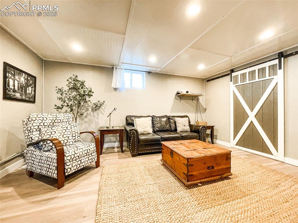 Image 34 of 49: Living Room