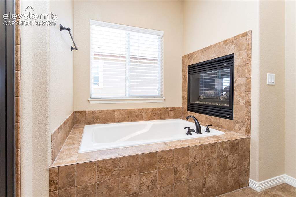 Image 23 of 49: Master Bathroom