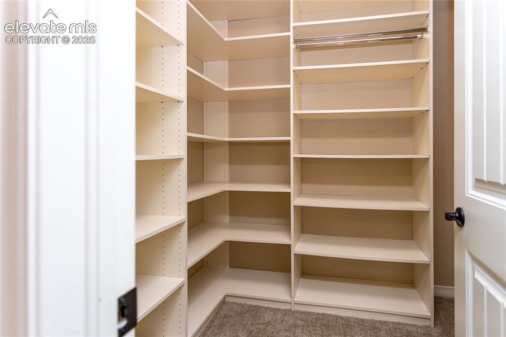 Image 38 of 49: Walk-In Closets
