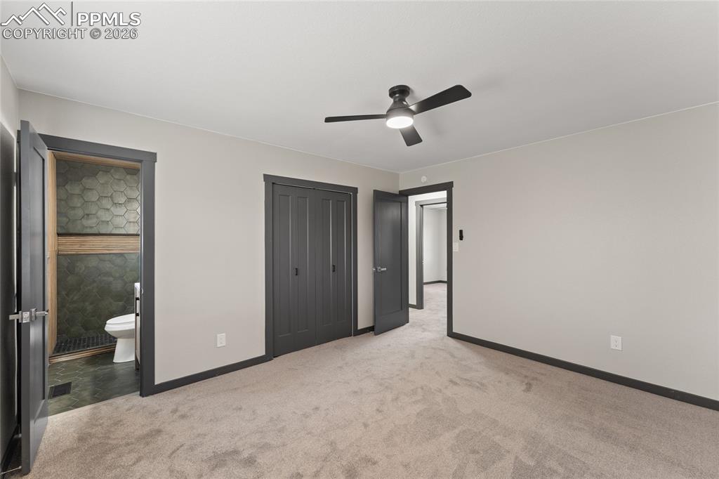 Image 9 of 35: Bedroom