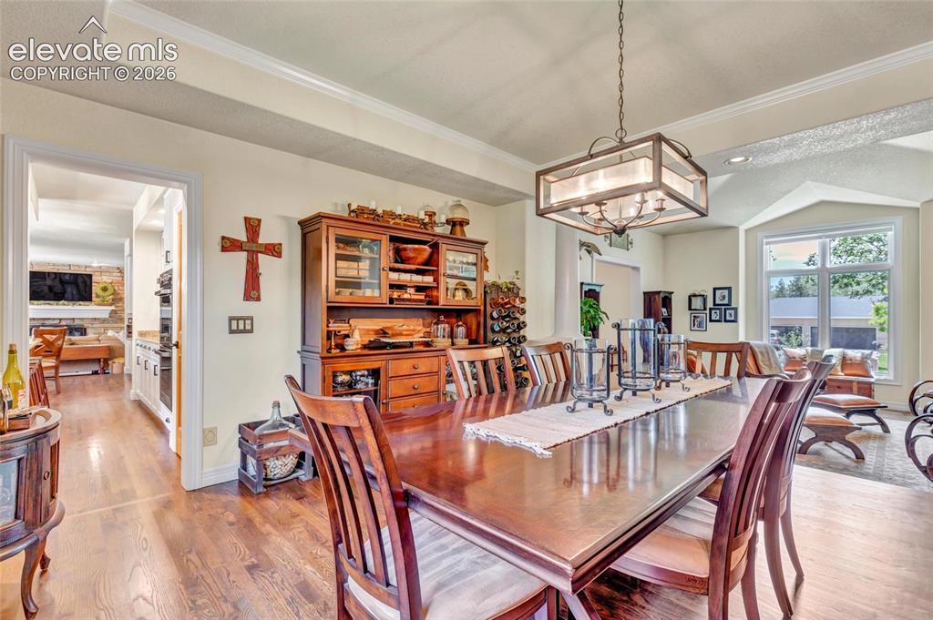 Image 12 of 49: Living Room