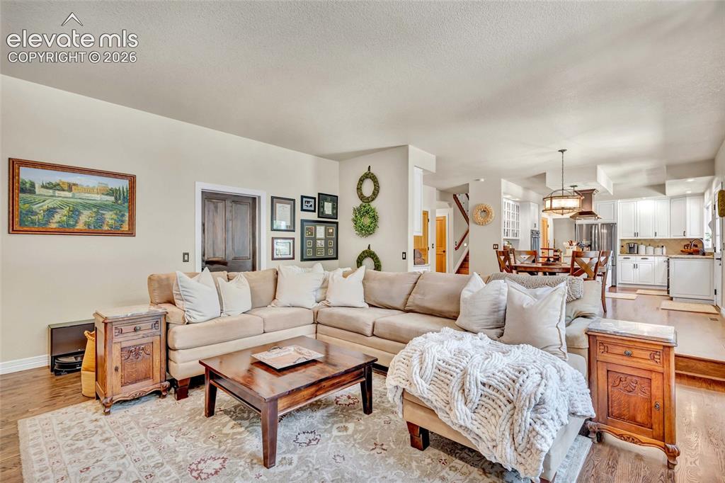 Image 21 of 49: Family Room
