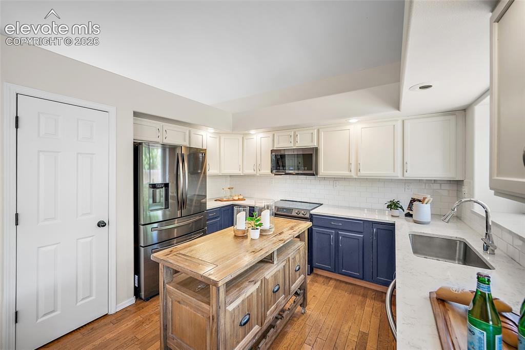 Image 11 of 49: Pantry