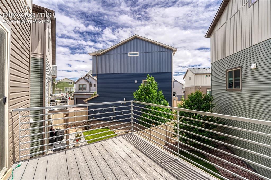 Image 18 of 49: Deck