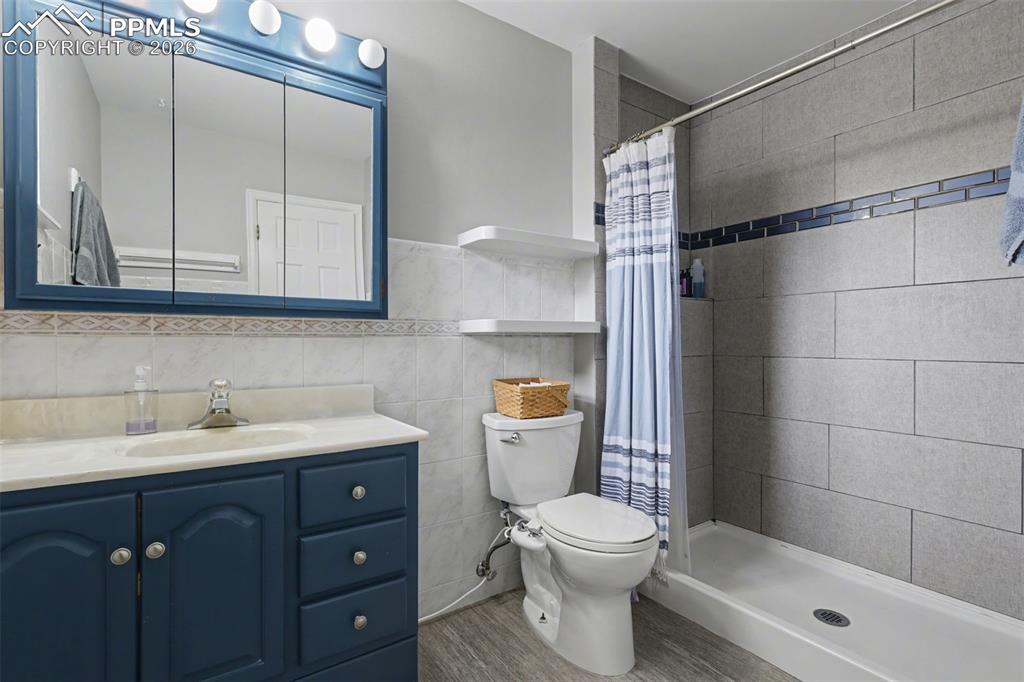 Image 21 of 42: No Description Available