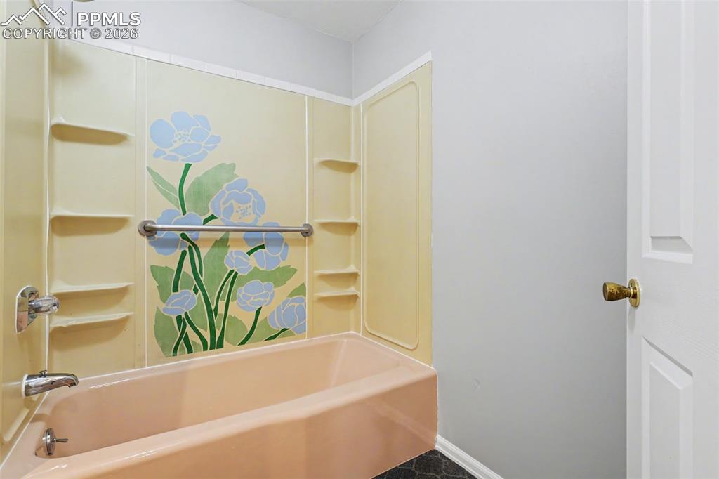 Image 30 of 42: No Description Available