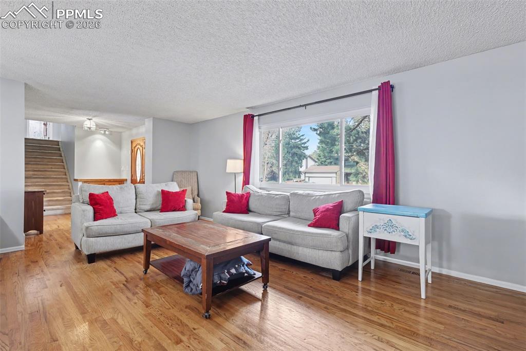 Image 4 of 42: No Description Available