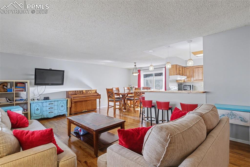 Image 5 of 42: No Description Available