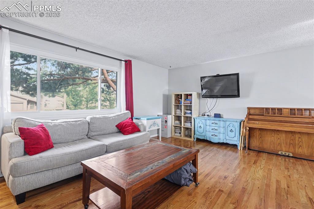 Image 6 of 42: No Description Available