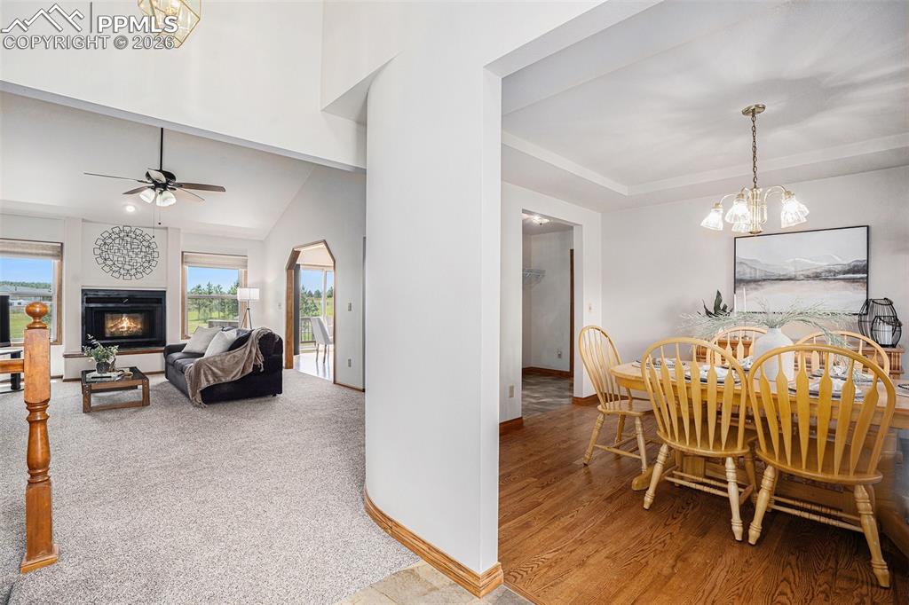 Image 5 of 49: Entry way