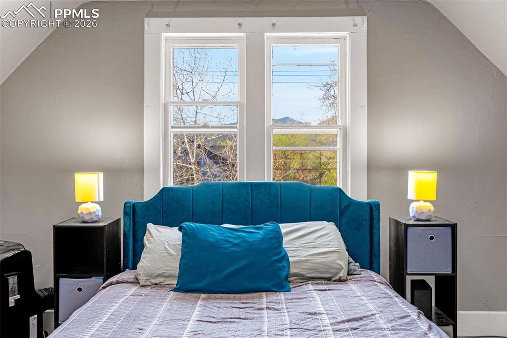 Image 11 of 29: Primary, upstairs, mountain view