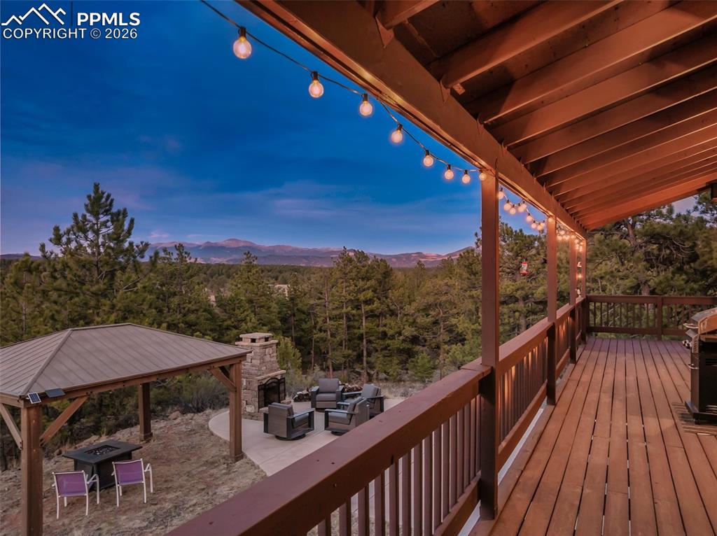 Image 29 of 40: primary walk in closet