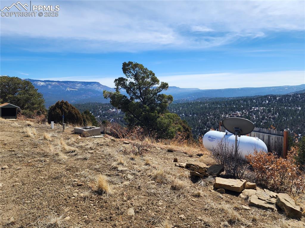 Image 8 of 23: View of mountain backdrop