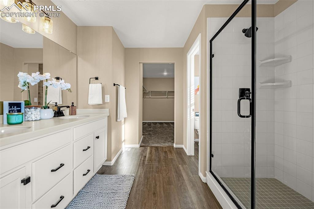 Image 26 of 46: Master Bathroom