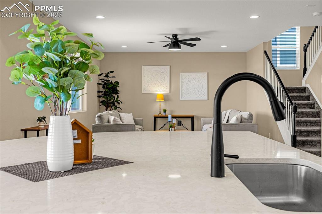 Image 7 of 46: Kitchen