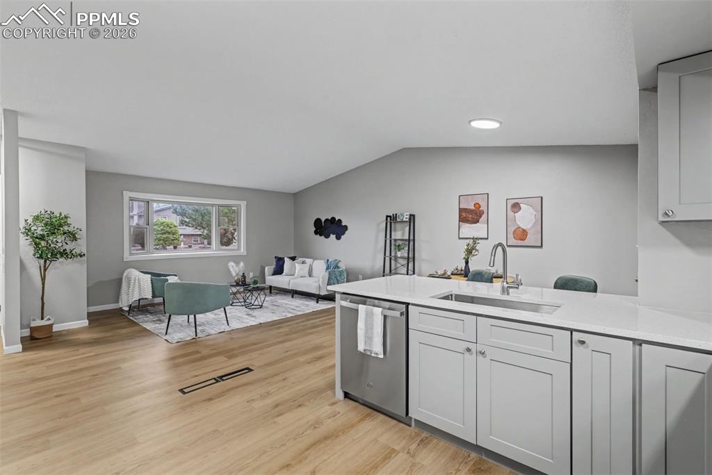 Image 7 of 28: No Description Available