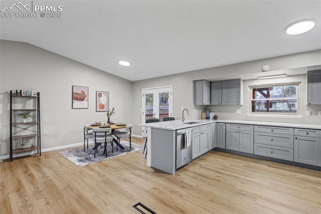 Image 9 of 28: No Description Available