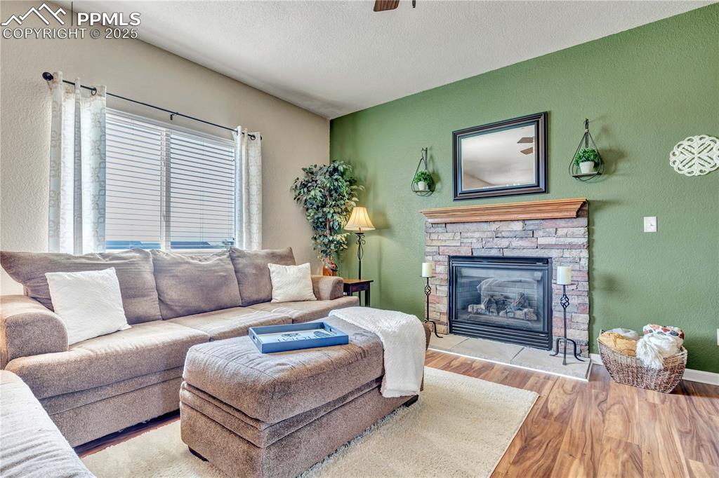 Image 10 of 47: Living Room