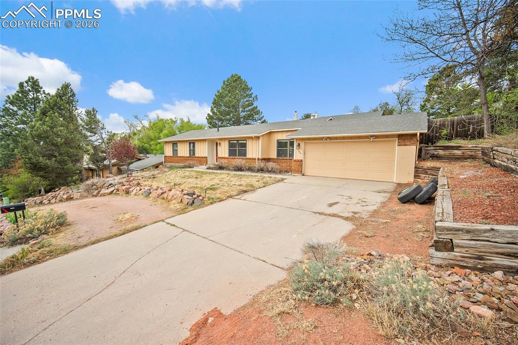 Image 4 of 47: Front of Structure