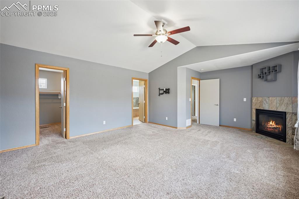 Image 17 of 34: Master Bedroom