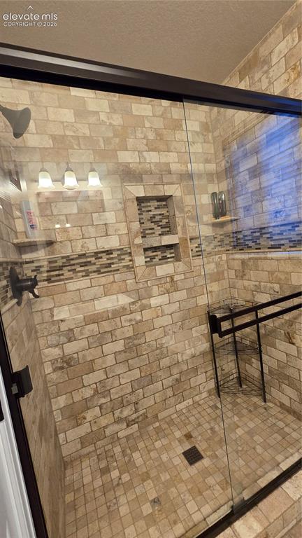 Image 25 of 46: 2nd bath main floor
