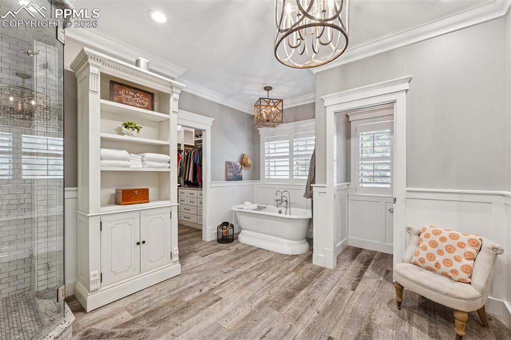 Image 30 of 50: Master Bathroom