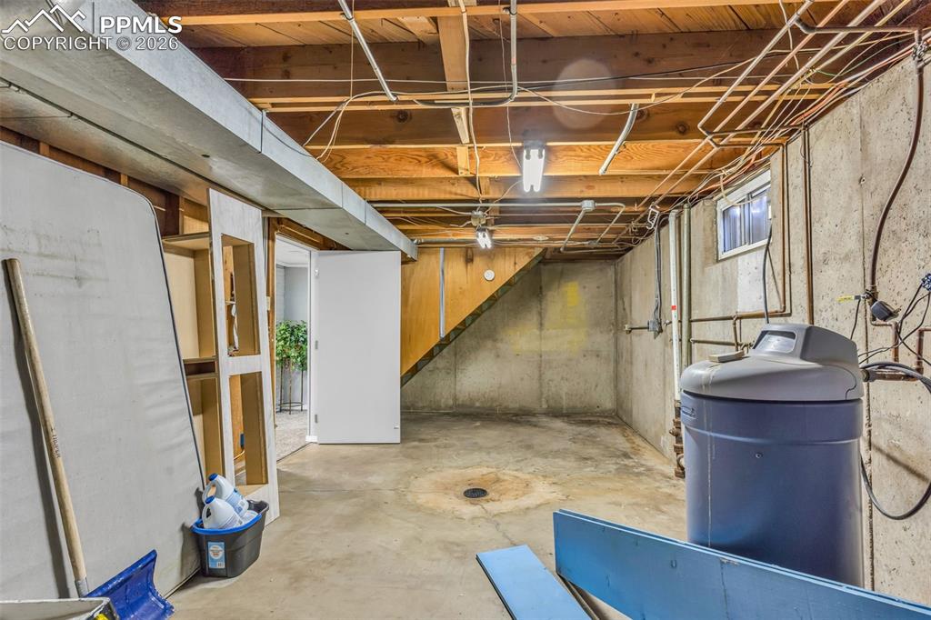 Image 22 of 36: Basement