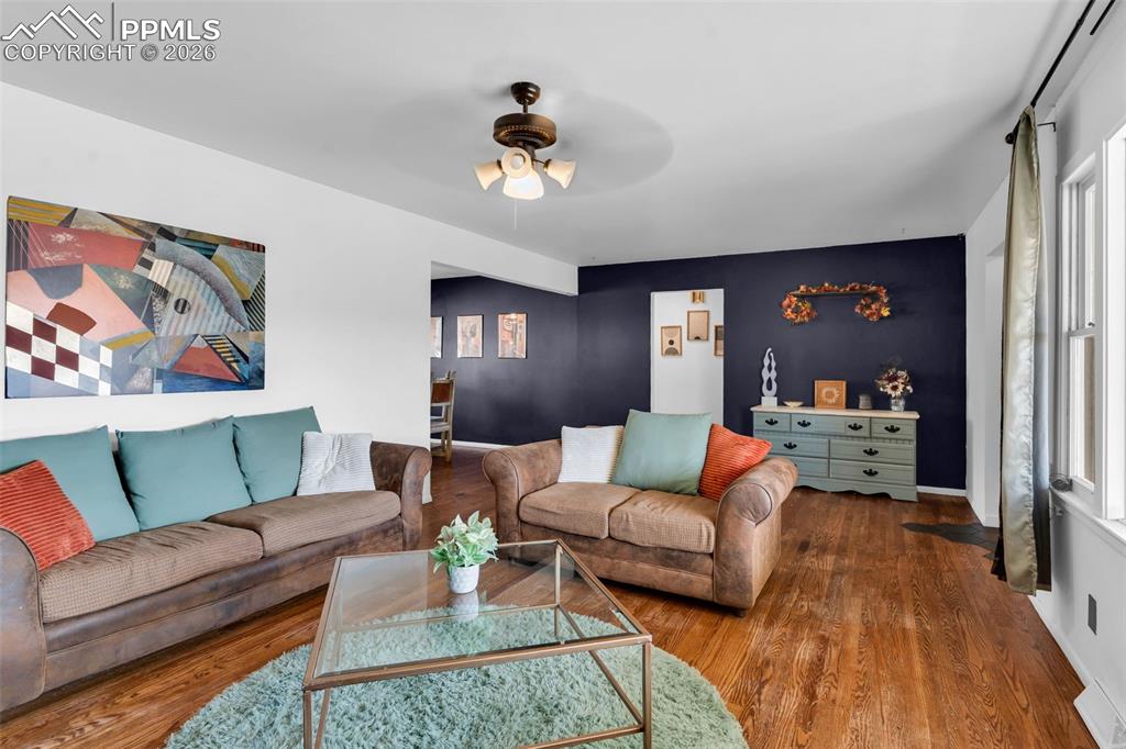 Image 3 of 36: Living Room