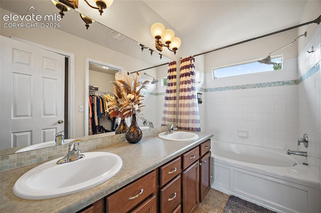 Image 16 of 44: Master Bathroom