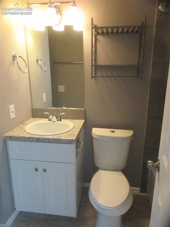 Image 17 of 20: Bathroom