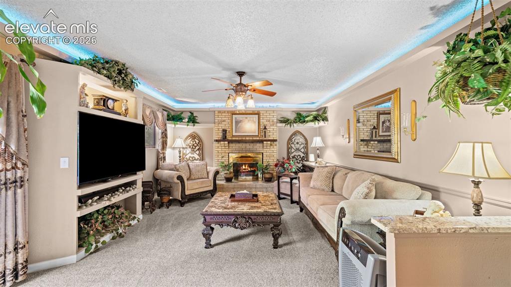 Image 9 of 30: Living Room