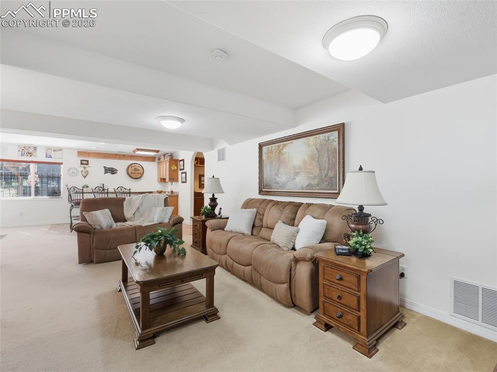 Image 26 of 50: Living Room