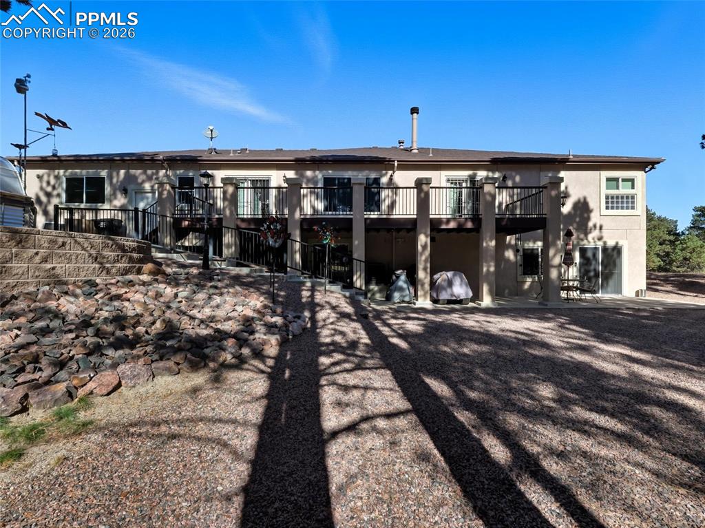 Image 39 of 50: Back of Structure