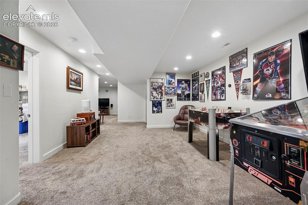 Image 27 of 50: Large Game Room