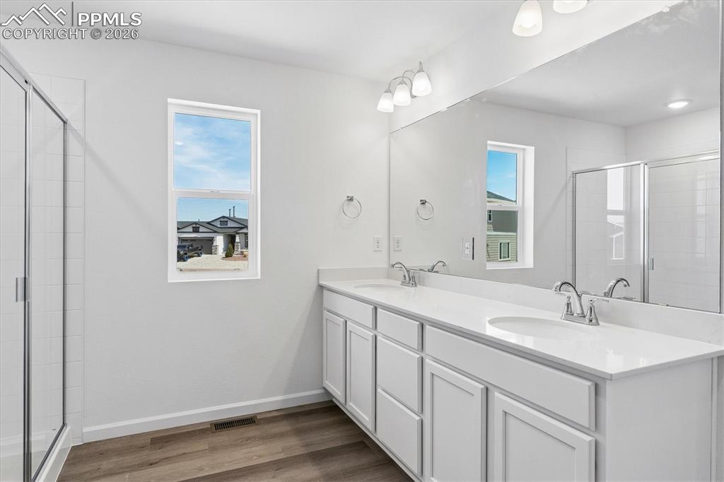 Image 17 of 24: No Description Available