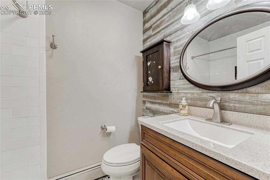 Image 16 of 48: Main level 3/4 bathroom
