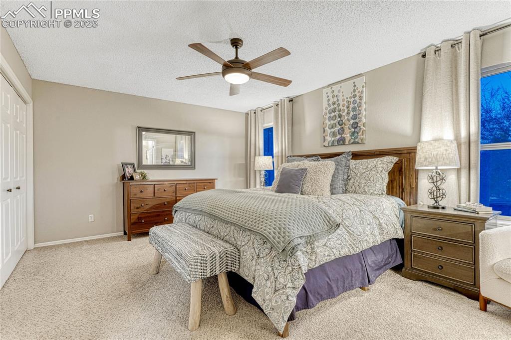 Image 18 of 48: Primary bedroom
