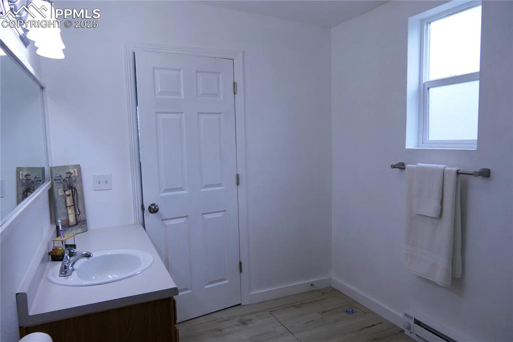 Image 28 of 48: Master Bathroom