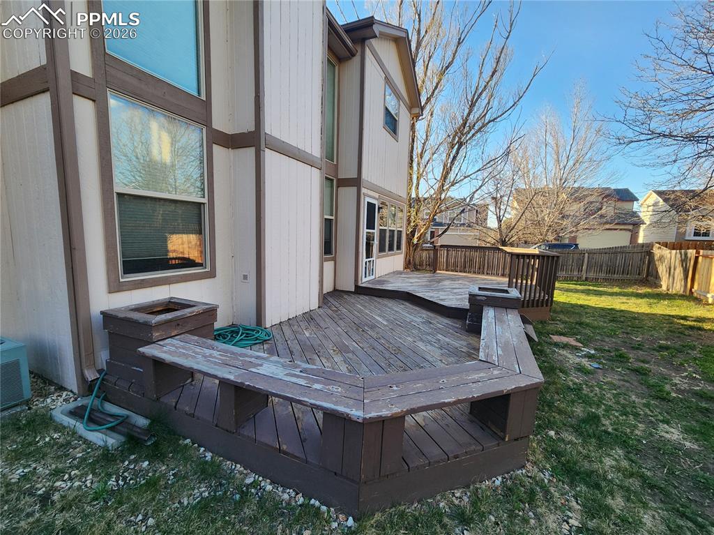 Image 20 of 20: Bathroom