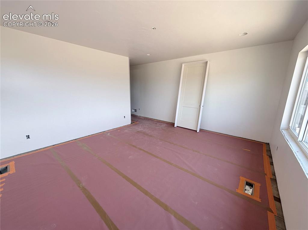 Image 10 of 47: Master Bedroom