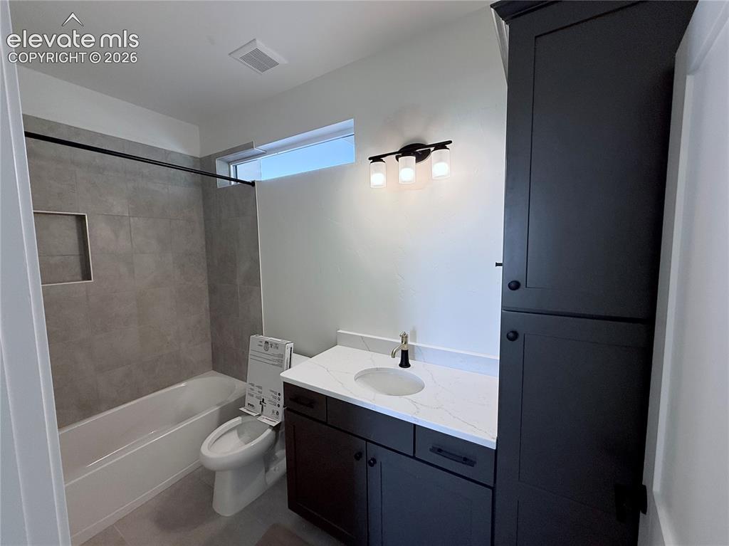 Image 17 of 42: Basement Rec Room