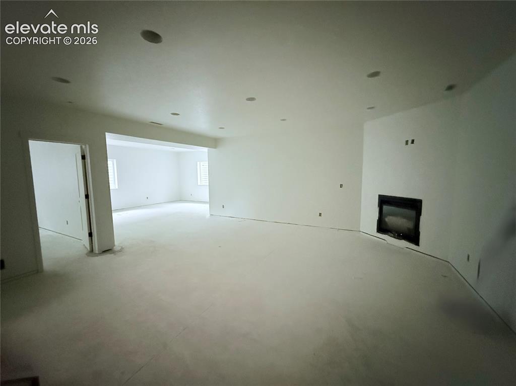 Image 20 of 47: Basement Rec Room