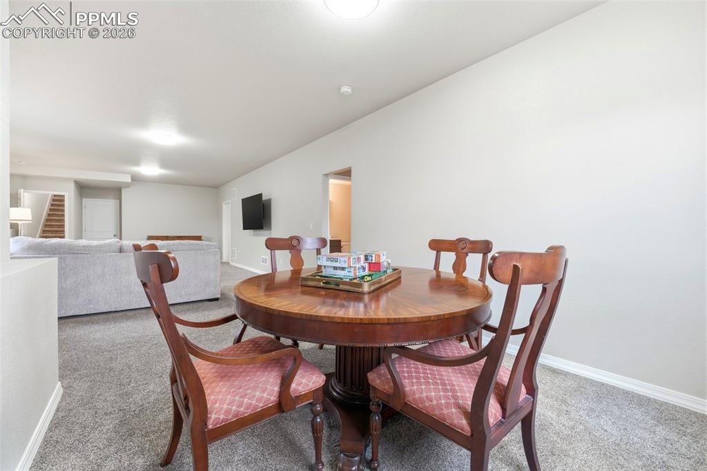 Image 36 of 50: Dining Area